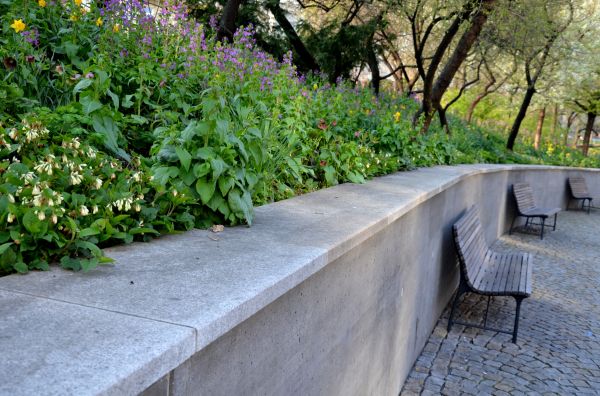 Concrete Retaining Wall Service in Elizabethtown
