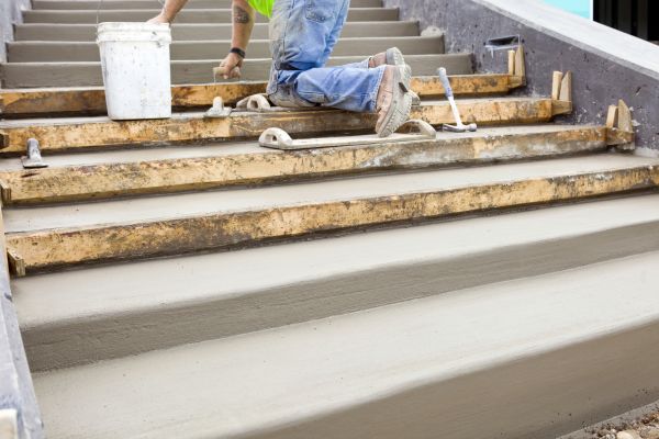 Concrete Steps Pouring in Elizabethtown