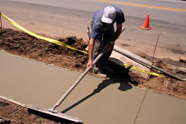 Sidewalk Cementing in Elizabethtown