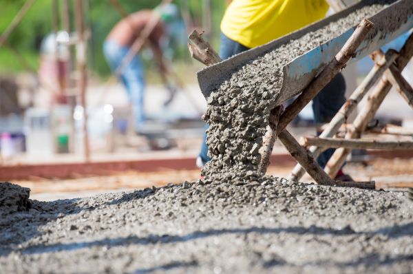 Backyard Concrete Pouring in Elizabethtown